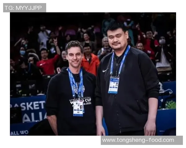 班博与姚明的篮球传奇之路：从对抗到友谊的跨越与启示