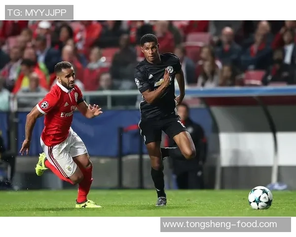 欧联杯激战AC米兰6-2大胜本菲卡绝杀瞬间点燃全场热情与转会传闻