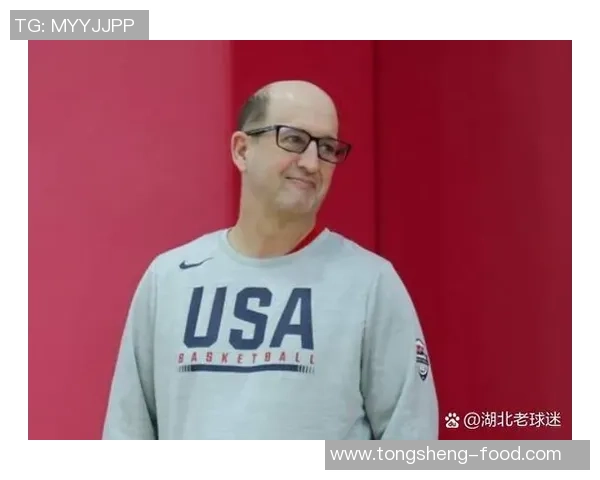 范甘迪力挺姚明展现教练风范助力中国篮球崛起 范甘迪力挺姚明展现教练风范助力中国篮球崛起