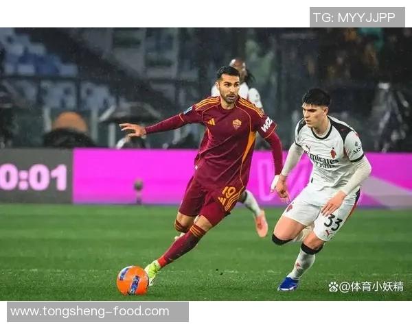 足总杯精彩对决AC米兰凭借帽子戏法小胜里昂引发争议判罚讨论 足总杯精彩对决AC米兰凭借帽子戏法小胜里昂引发争议判罚讨论