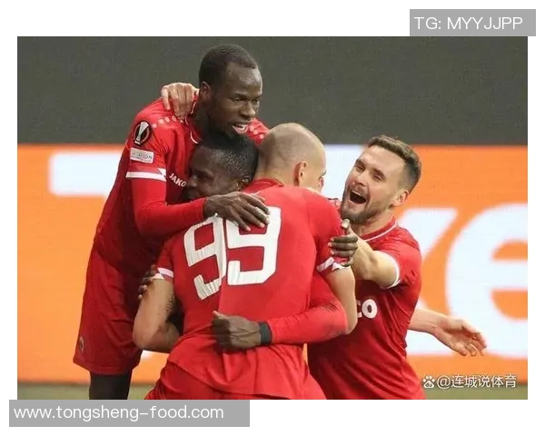 友谊赛激战利物浦与本菲卡握手言和乌龙球成比赛亮点 友谊赛激战利物浦与本菲卡握手言和乌龙球成比赛亮点