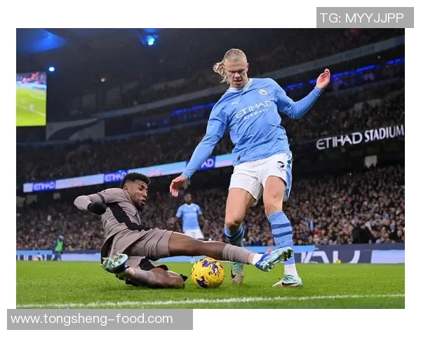 英超热刺大胜利物浦帽子戏法引发争议判罚全场沸腾